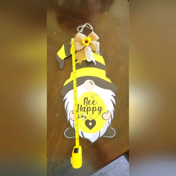 Bumble Bee Gnome Door sign - Picture 4 of 8